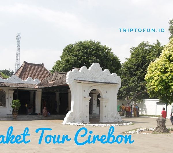 paket_tour_cirebon_wisata_keraton_kasepuhan