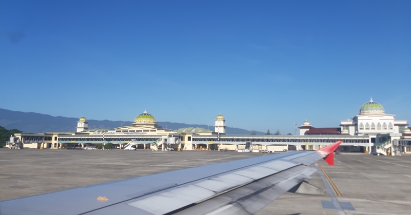 bandara_sultan_iskandar_muda